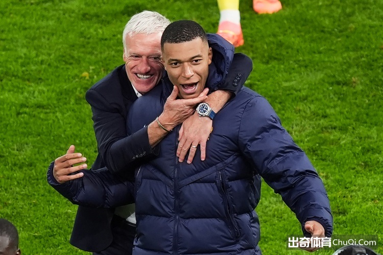 粤吉巅峰对,五佳球集锦,贝兹利扣篮,BG真人官网,BG真人入口,BG真人平台,BG真人官方